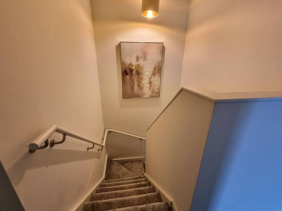 Stunning 4-Bedroom Townhouse With Free Parking Manchester Exteriér fotografie