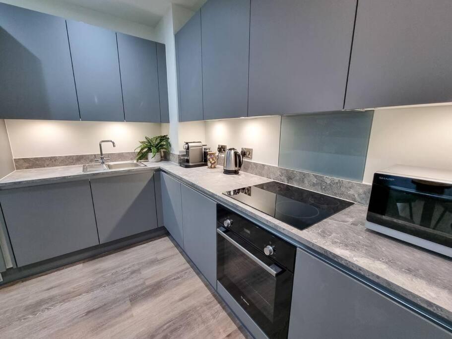 Stunning 4-Bedroom Townhouse With Free Parking Manchester Exteriér fotografie